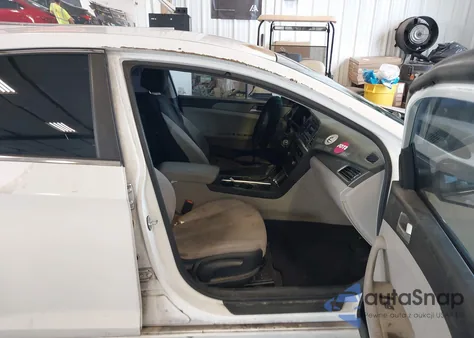 2015 Hyundai Sonata Se from USA, damaged, VIN 5NPE24AF7FH041859